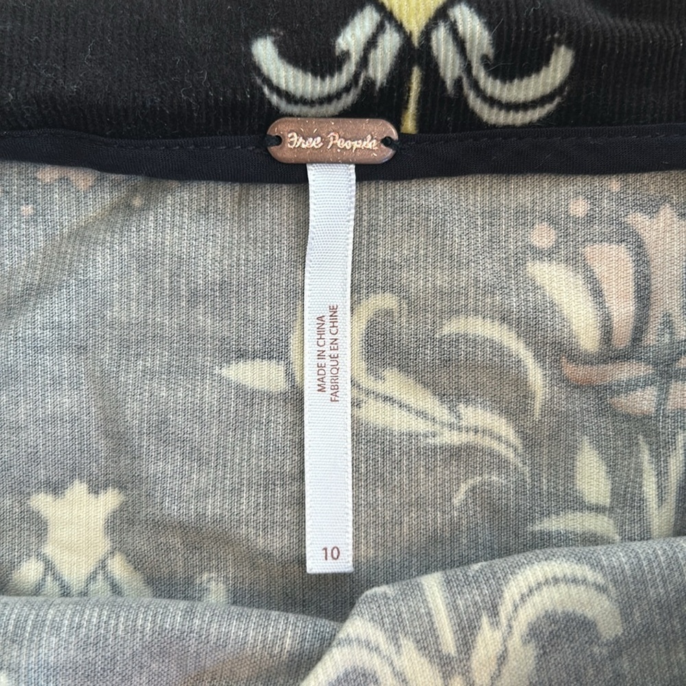 Free People Roll With Us Corduroy Ruffle Mini Skirt size 10 - Picture 4 of 7